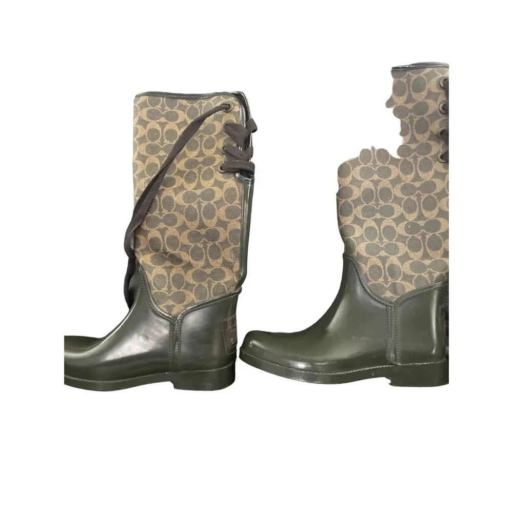 Coach Signature C Logo Rubber Rain Boots Olive Green Lace Up Side Women7